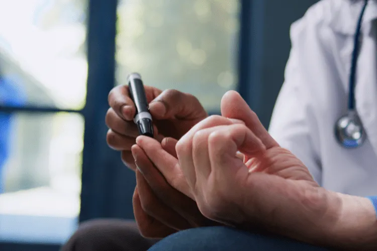 Here are the top 10 tips to effectively manage diabetes