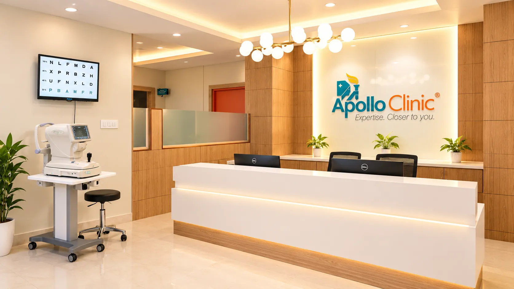 Apollo Clinic Shyam Nagar reception and eye check area